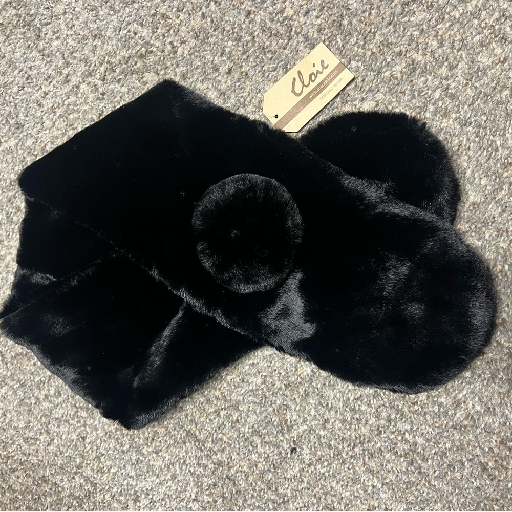 Black Faux Fur Scarf